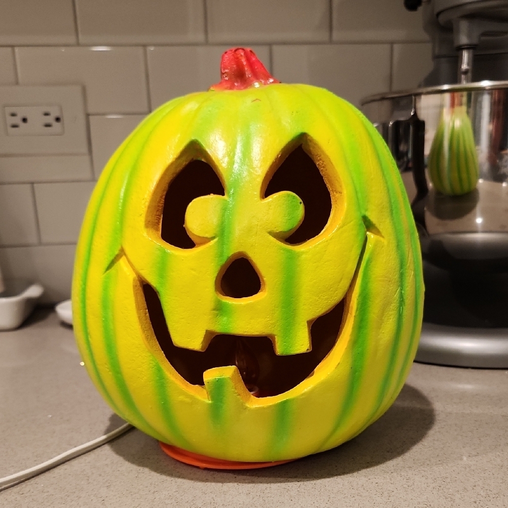 Vintage Halloween Trendmasters pumpkin lamp light